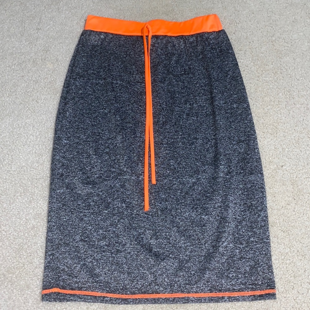 Woman’s skirt. Size small